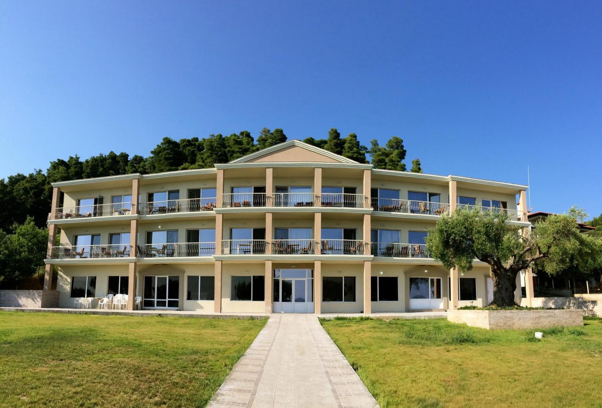 ניאה סקיוני Crown Hotel מראה חיצוני תמונה
