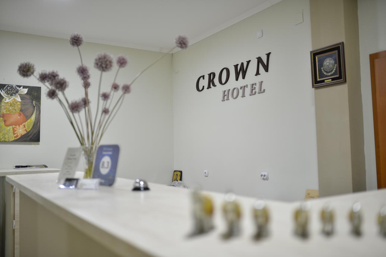 ניאה סקיוני Crown Hotel מראה חיצוני תמונה